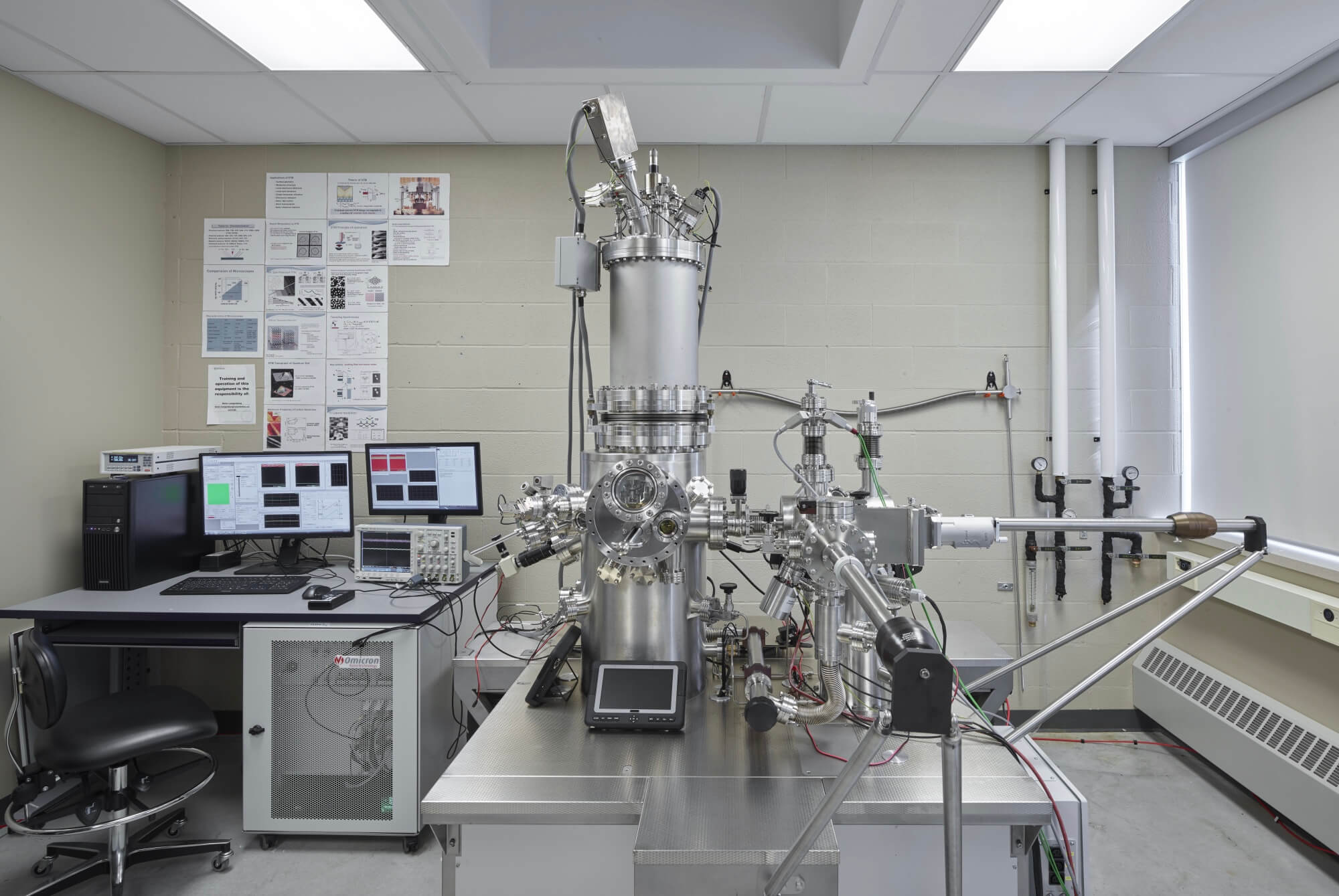 Omicron Low Temperature (4K) Scanning-Tunneling Microscope with Q+ AFM