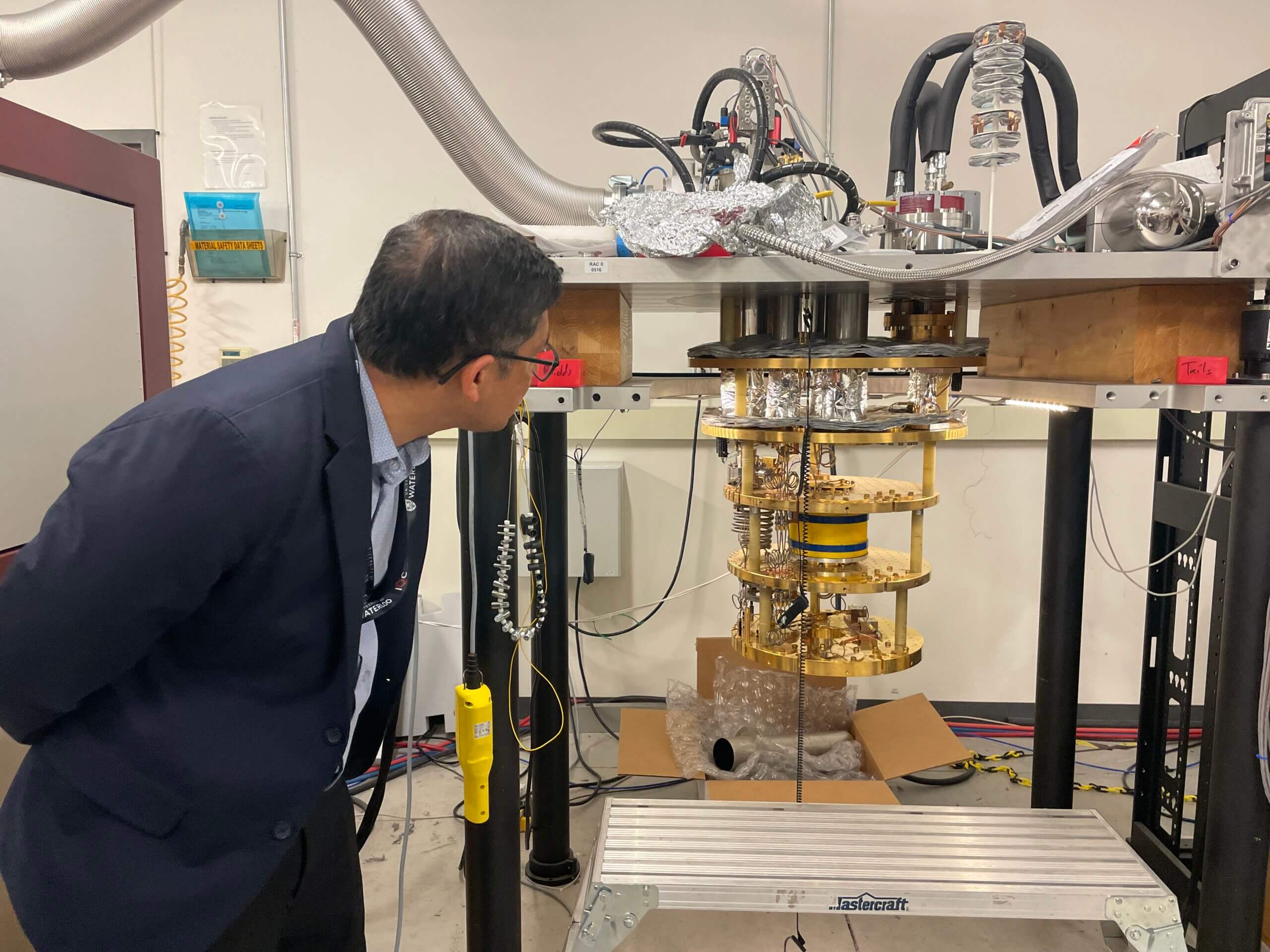 TQT Hosts Lab Tours for Quantum Connections Participants